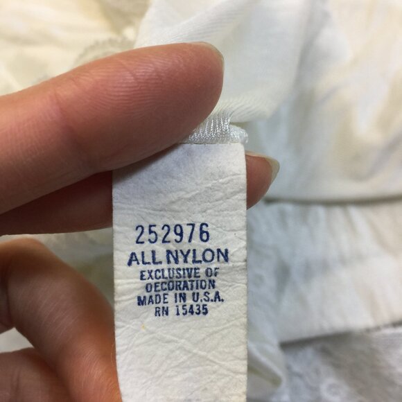 Gilead Vintage Nightgown Sz S Womans Ivory White Nylon Lace Lingerie Made In USA - Picture 3 of 12